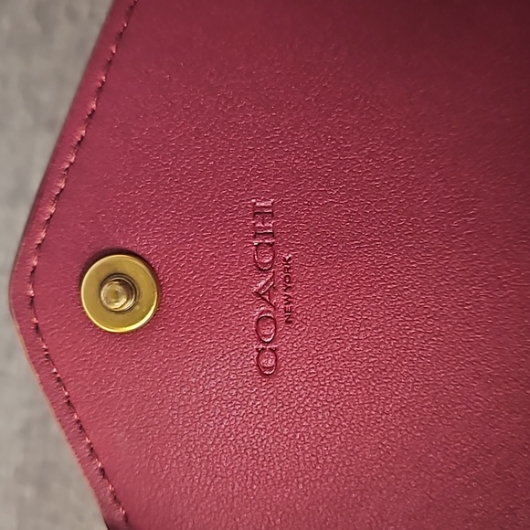 Coach Wyn Soft Wallet In Colorblock Signature Canvas - Picture 7 of 8